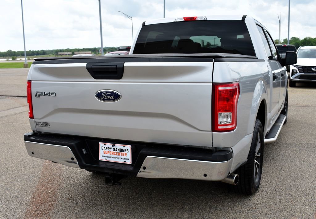 Used 2017 Ford F150 XLT image 11
