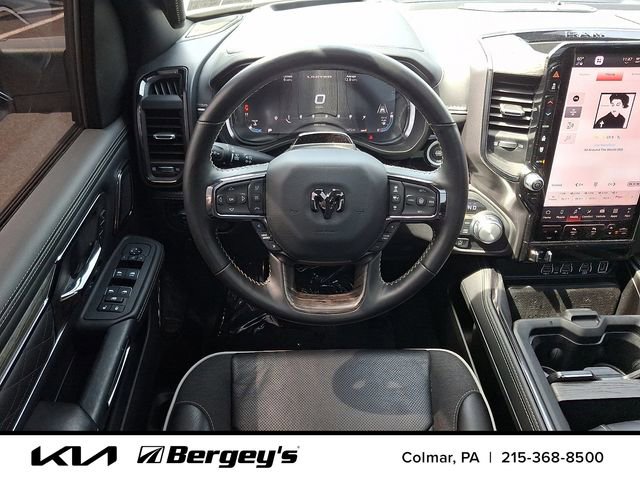 Used 2025 RAM 1500 Limited AWD/4WD image 14
