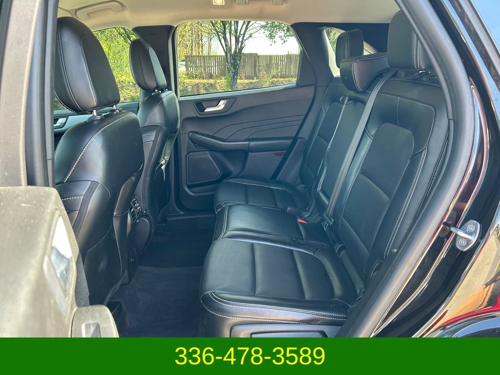 Used 2023 Ford Escape Platinum AWD/4WD image 25