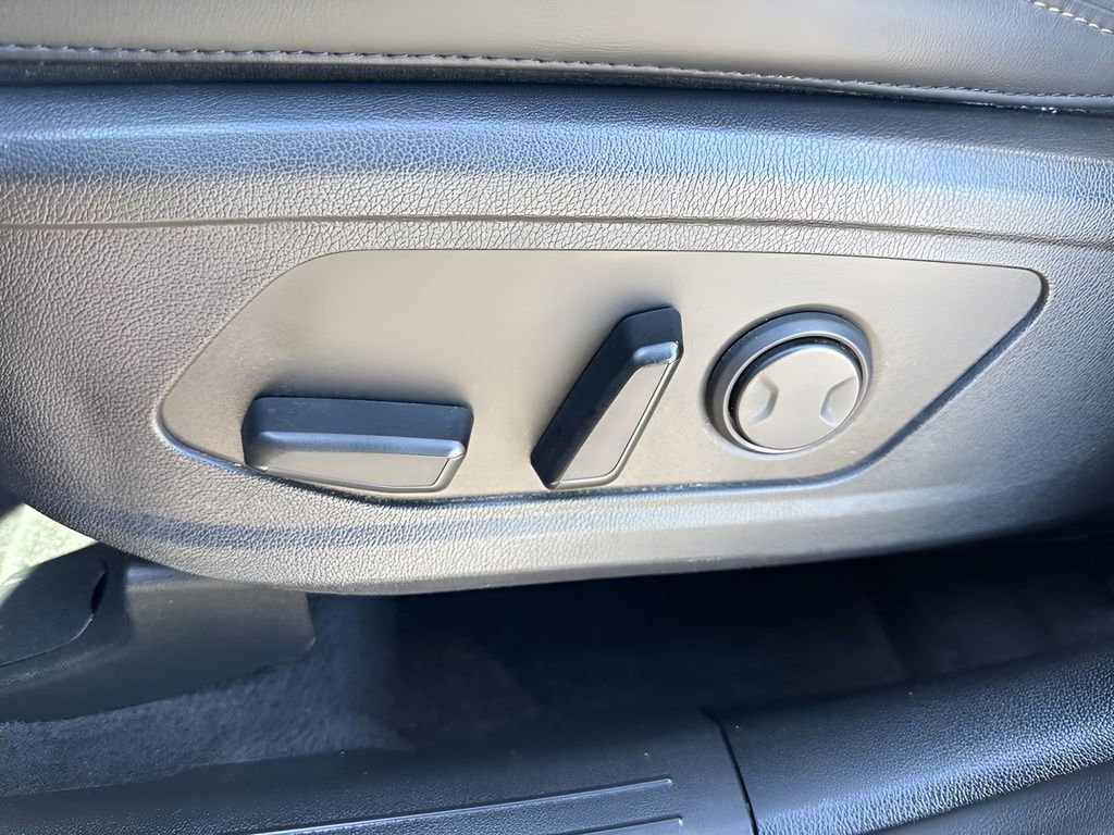 Used 2023 Kia Sorento S w/ Panoramic Sunroof Package image 10