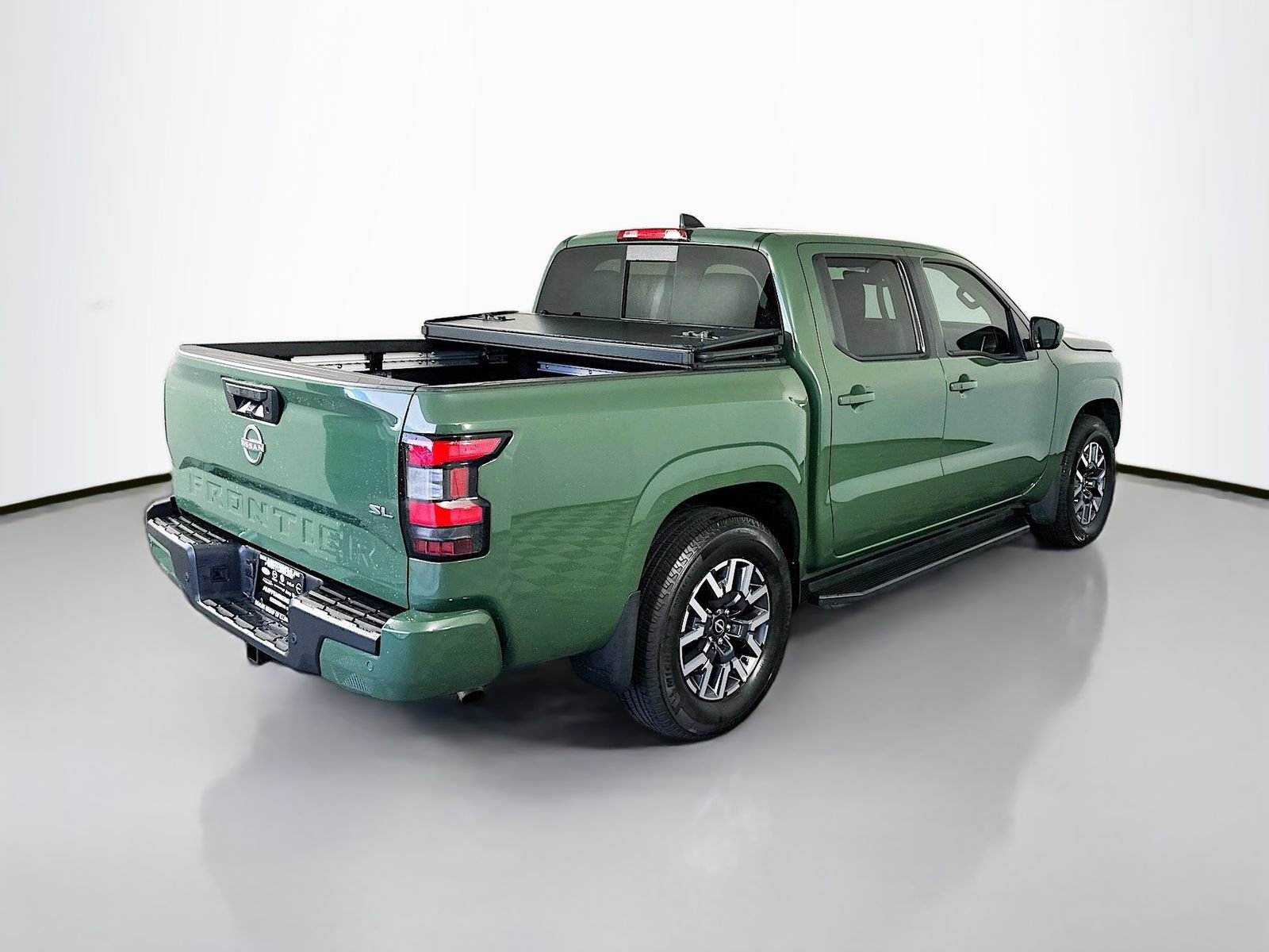 Certified 2024 Nissan Frontier SL w/ Technology Package RWD image 7