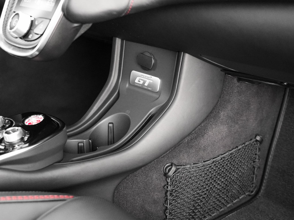 Used 2023 McLaren GT RWD image 32