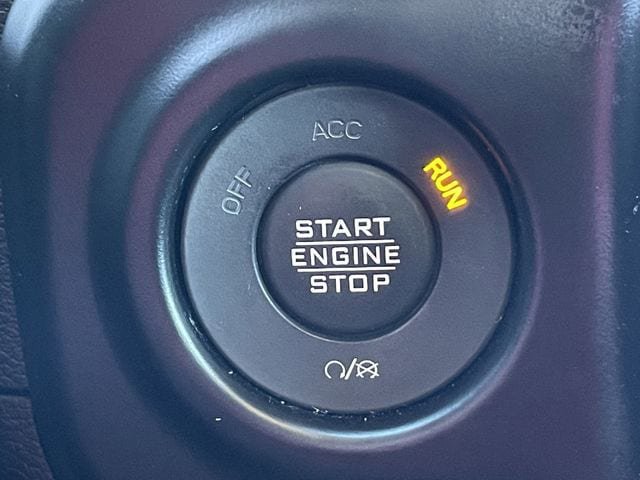 Used 2022 Jeep Gladiator Mojave w/ Cold Weather Group image 24