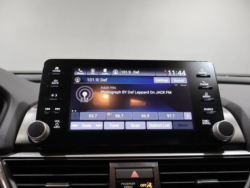 Used 2018 Honda Accord EX-L image 24