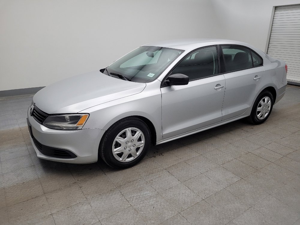Used 2013 Volkswagen Jetta S image 2