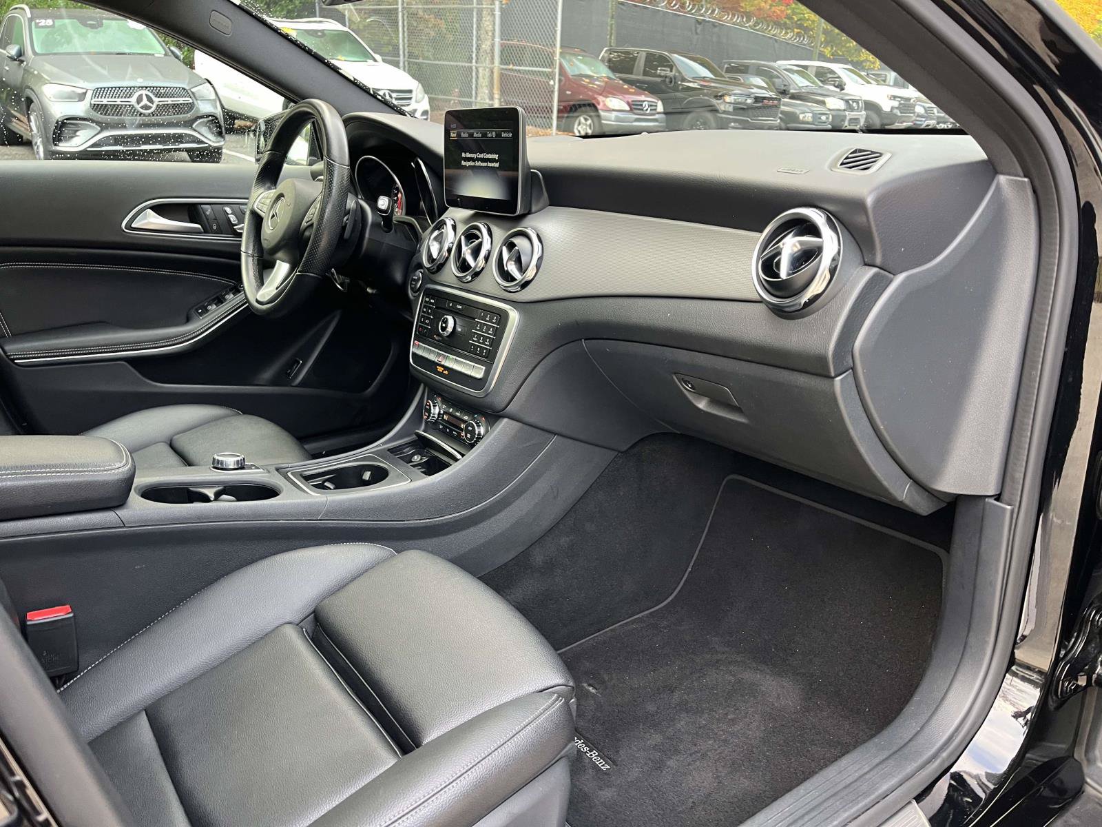 Used 2019 Mercedes-Benz GLA 250 4MATIC image 56