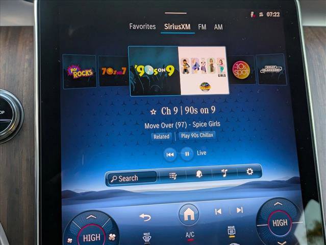 Used 2026 Mercedes-Benz GLC 300 4MATIC image 13