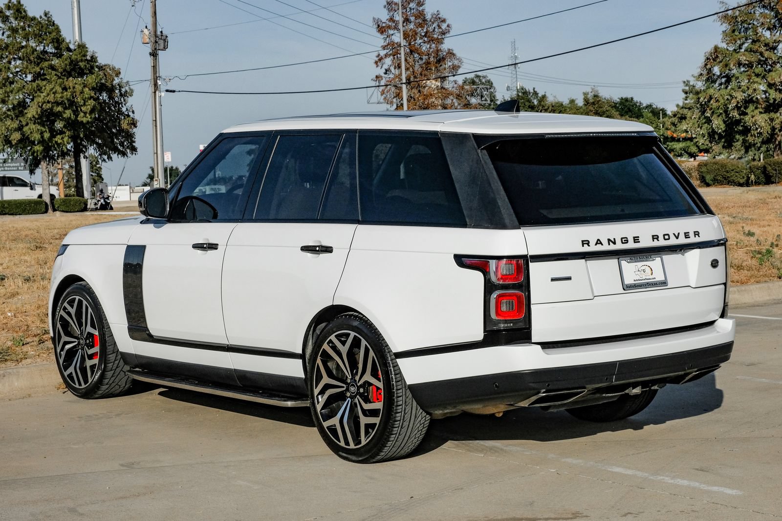 Used 2018 Land Rover Range Rover Supercharged AWD/4WD image 14
