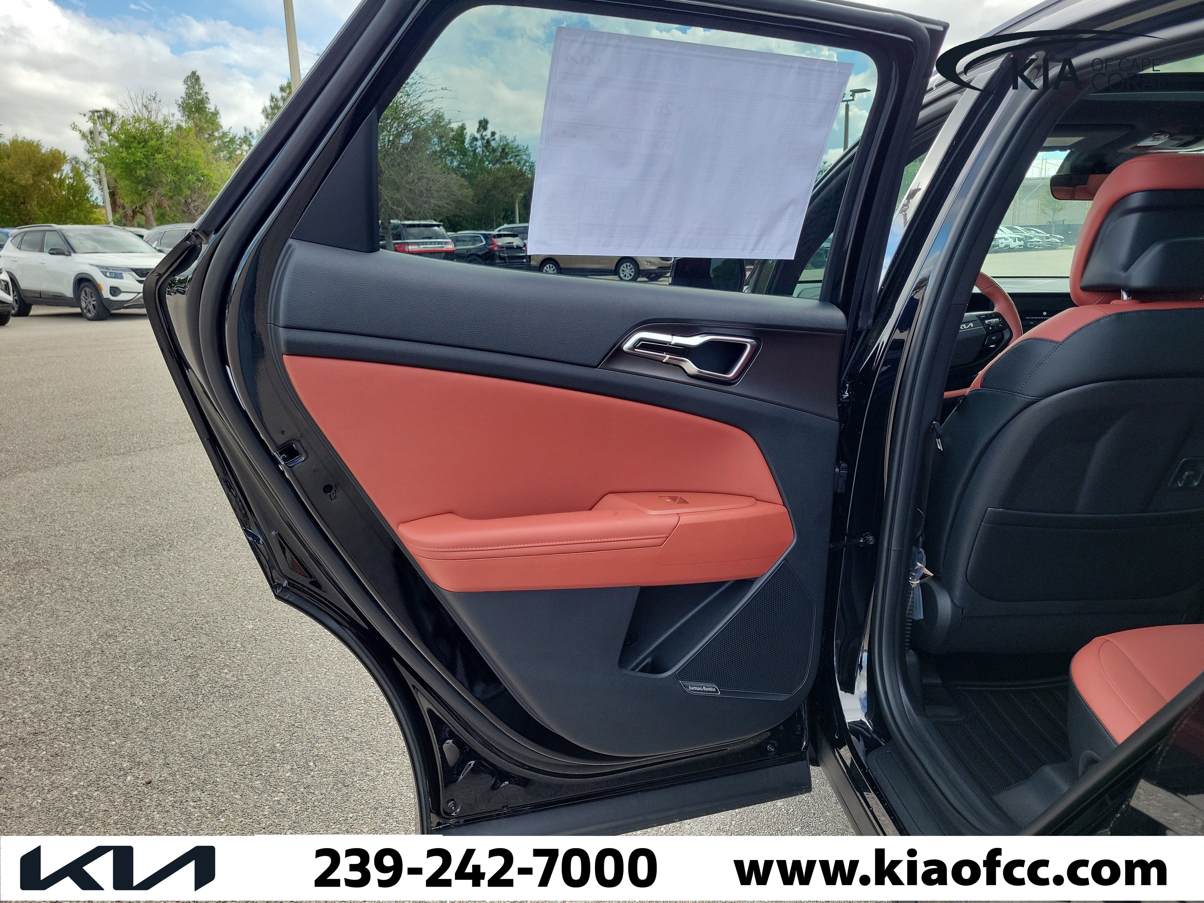 New 2026 Kia Sportage SX AWD/4WD image 15