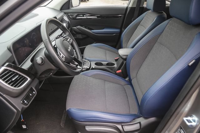 Used 2024 Kia Seltos S AWD/4WD image 18