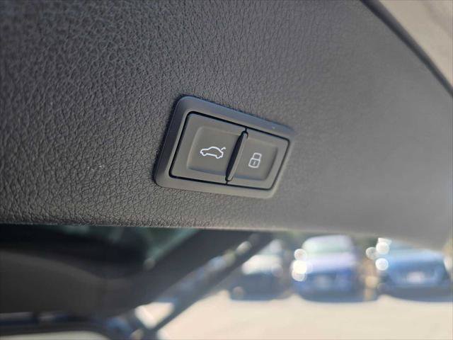 Used 2019 Audi e-tron Premium Plus AWD/4WD image 15