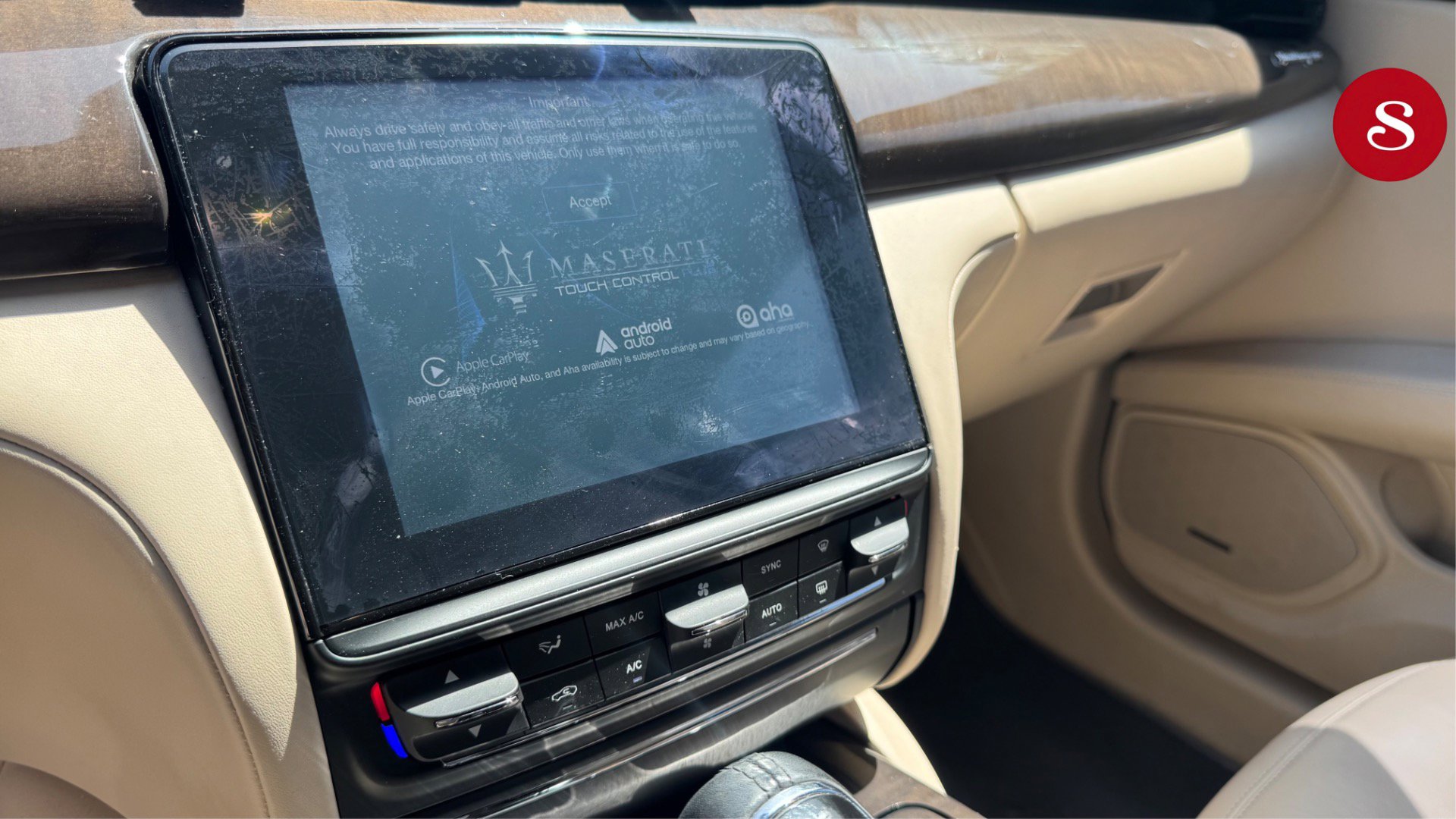 Used 2017 Maserati Quattroporte GTS GranLusso image 16