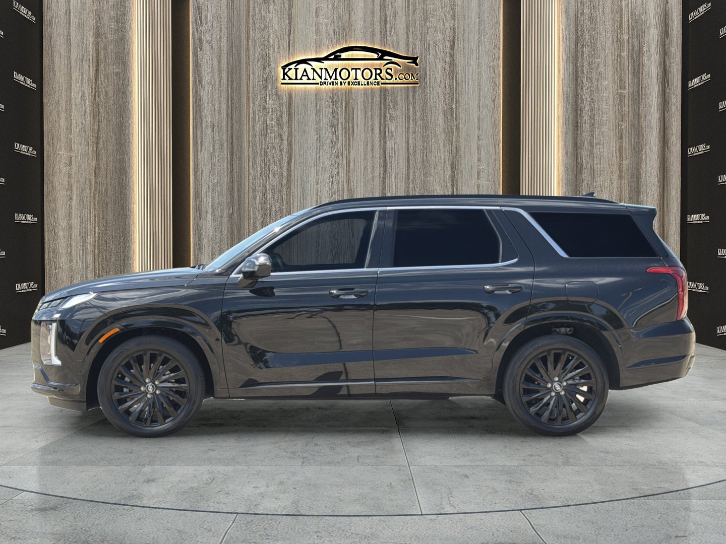 Used 2024 Hyundai Palisade Calligraphy AWD/4WD image 4