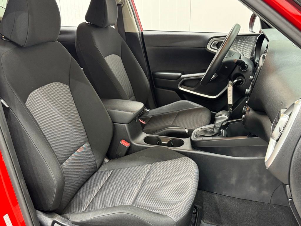 Used 2023 Kia Soul LX w/ Option Group 015 image 10