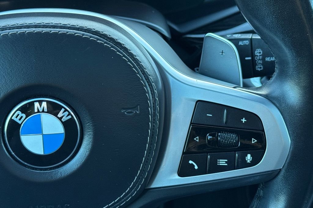 Used 2022 BMW X7 xDrive40i w/ M Sport Package image 29