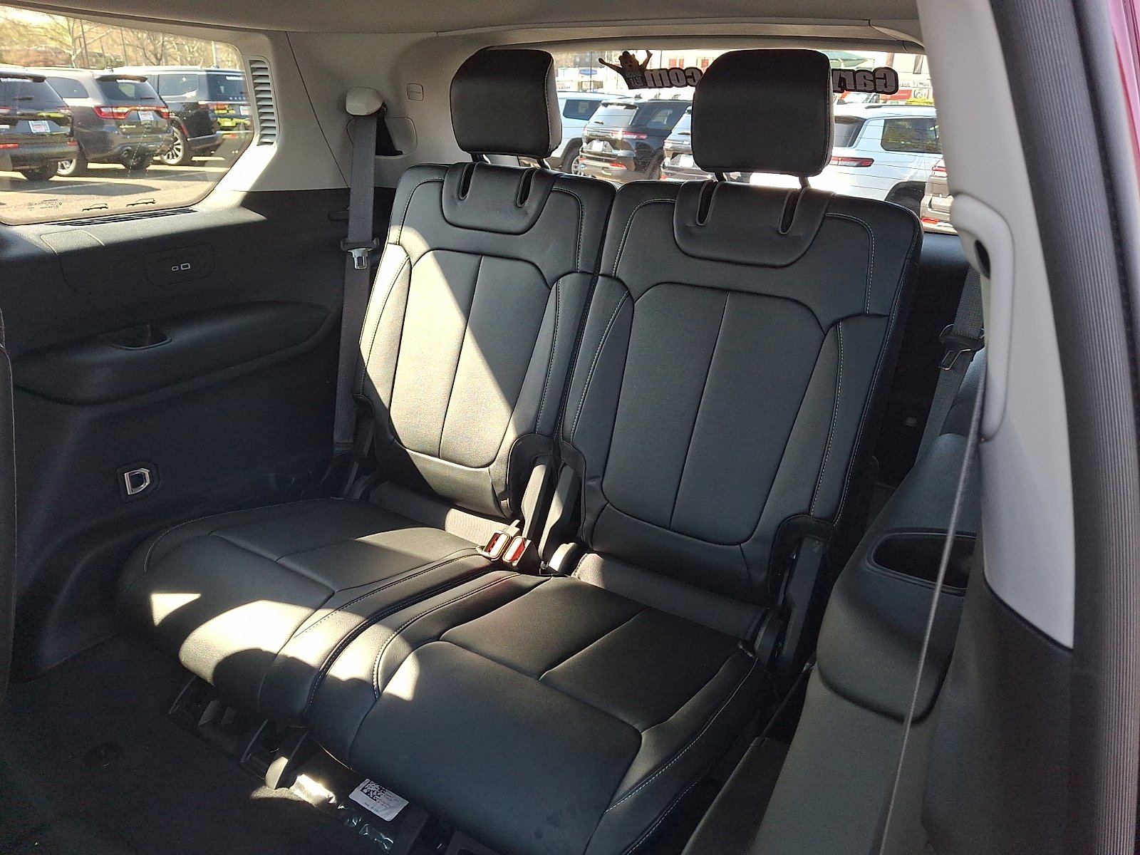 Used 2023 Jeep Grand Cherokee L Limited AWD/4WD image 10