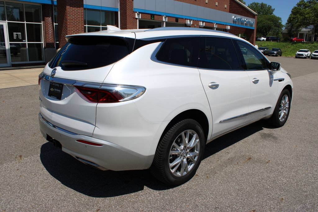 Certified 2023 Buick Enclave Essence w/ Experience Buick Package AWD/4WD image 31