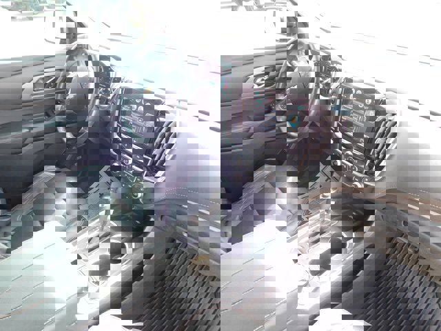 Used 2018 Chevrolet Traverse Premier w/ Driver Confidence II Package image 9