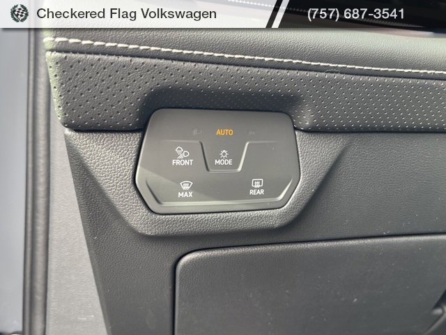 New 2026 Volkswagen Atlas SEL Premium R-Line image 18