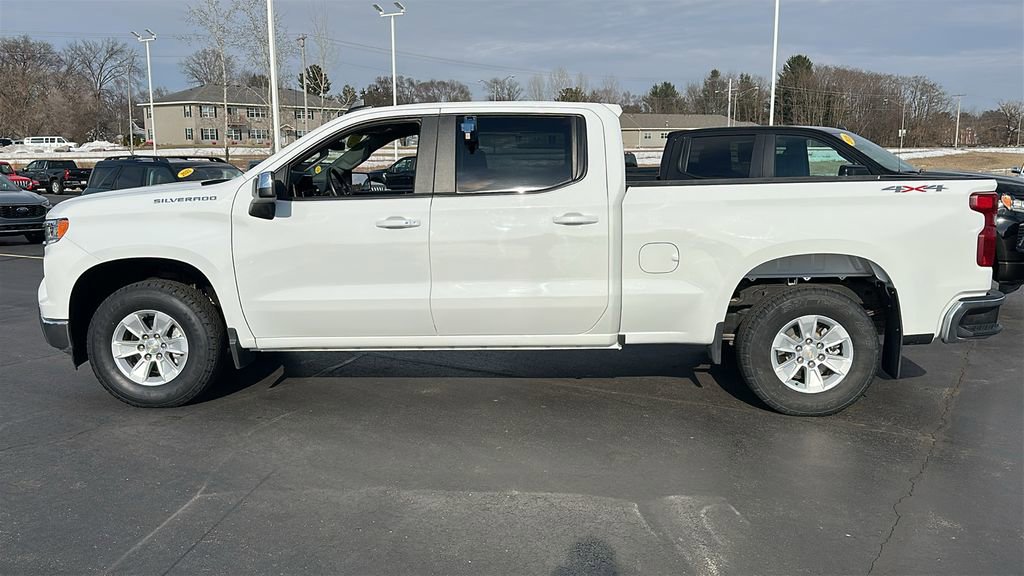 Used 2025 Chevrolet Silverado 1500 LT w/ Work Truck Package image 4