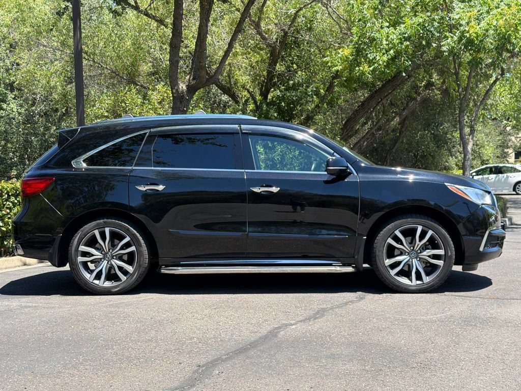 Used 2019 Acura MDX FWD w/ Advance Package image 4