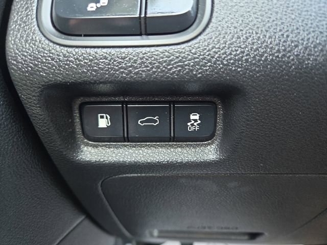 Used 2020 Kia Optima LX FWD image 19