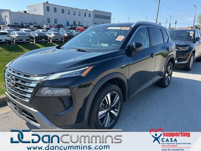 Used 2024 Nissan Rogue SL AWD/4WD image 1