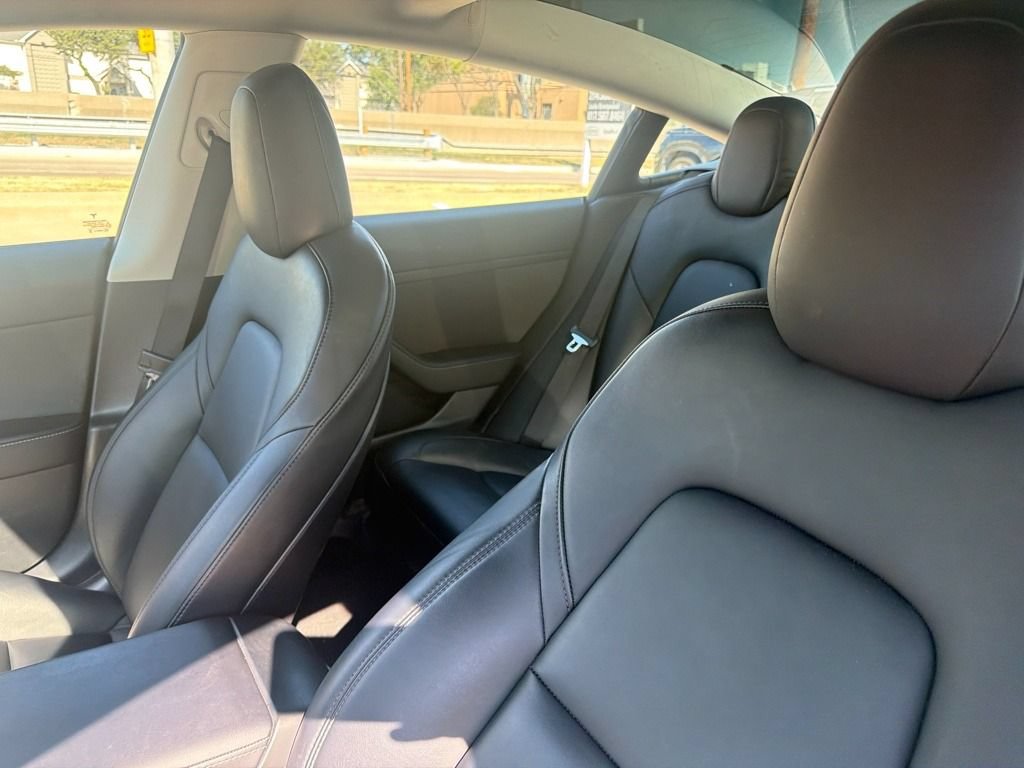 Used 2021 Tesla Model 3 Standard Range Plus RWD image 13