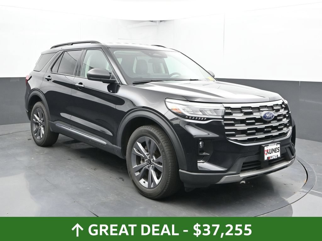Used 2025 Ford Explorer Active w/ Active Comfort Package AWD/4WD image 7