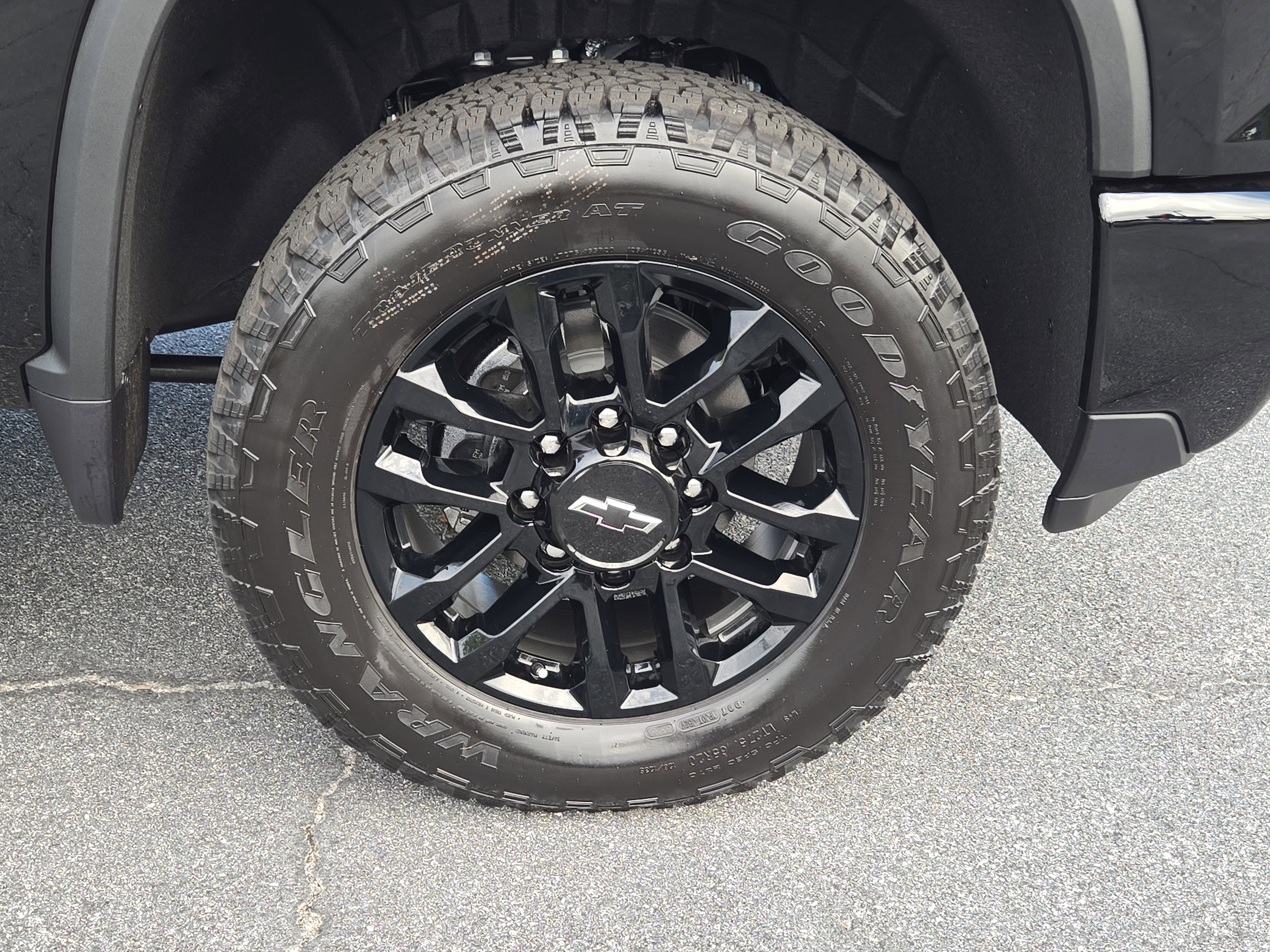 New 2026 Chevrolet Silverado 2500 Custom w/ Custom Value Package image 7