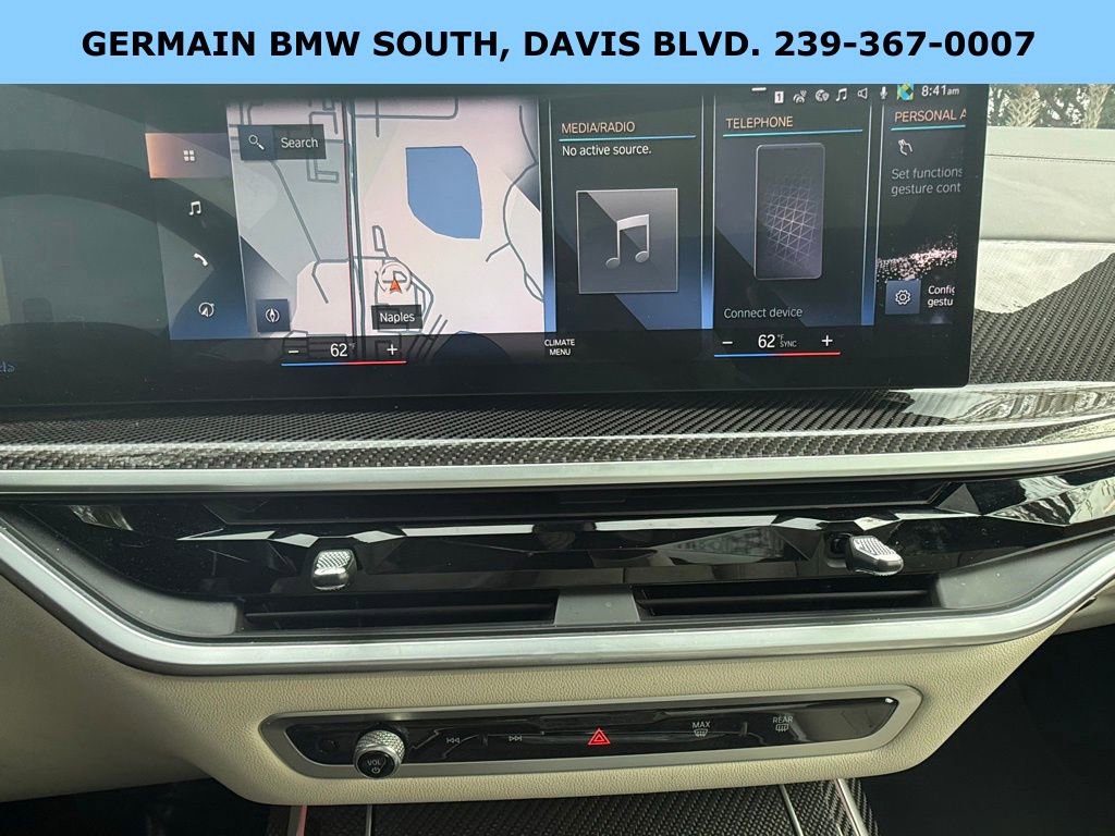 Used 2023 BMW X7 M60i image 23