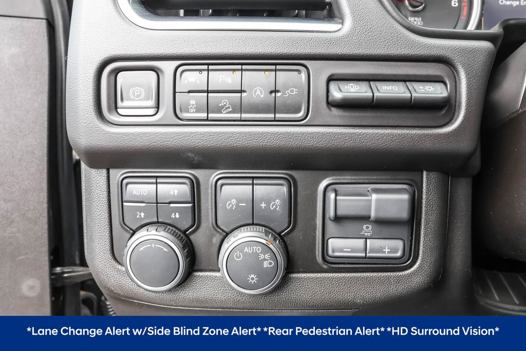 Used 2021 Chevrolet Tahoe Premier w/ Premium Package AWD/4WD image 23