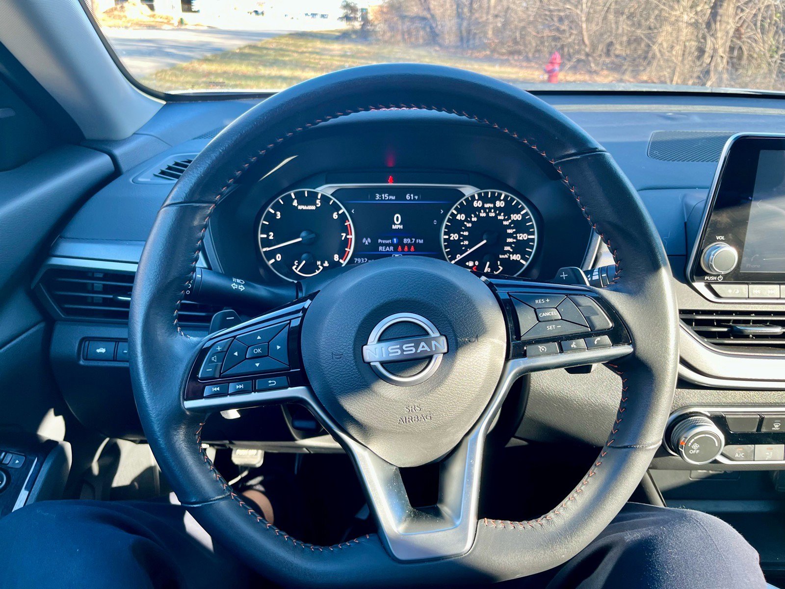 Used 2024 Nissan Altima 2.5 SR image 10