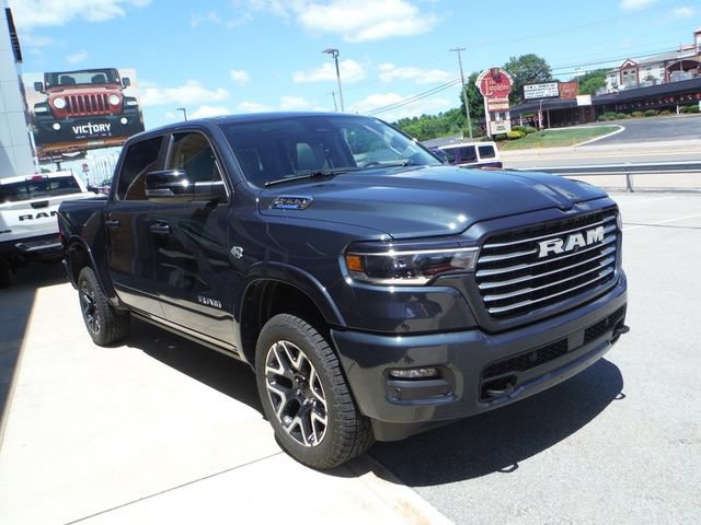 Used 2026 RAM 1500 Laramie w/ Laramie Preferred Package AWD/4WD image 14