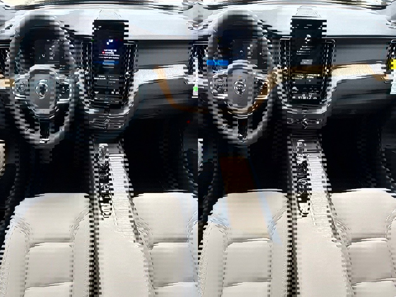 New 2026 Volvo XC60 B5 Plus w/ Protection Package Premier image 10