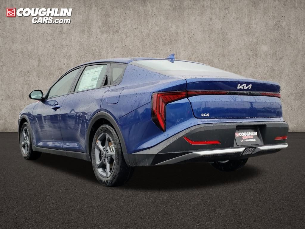 New 2025 Kia K4 LXS image 5