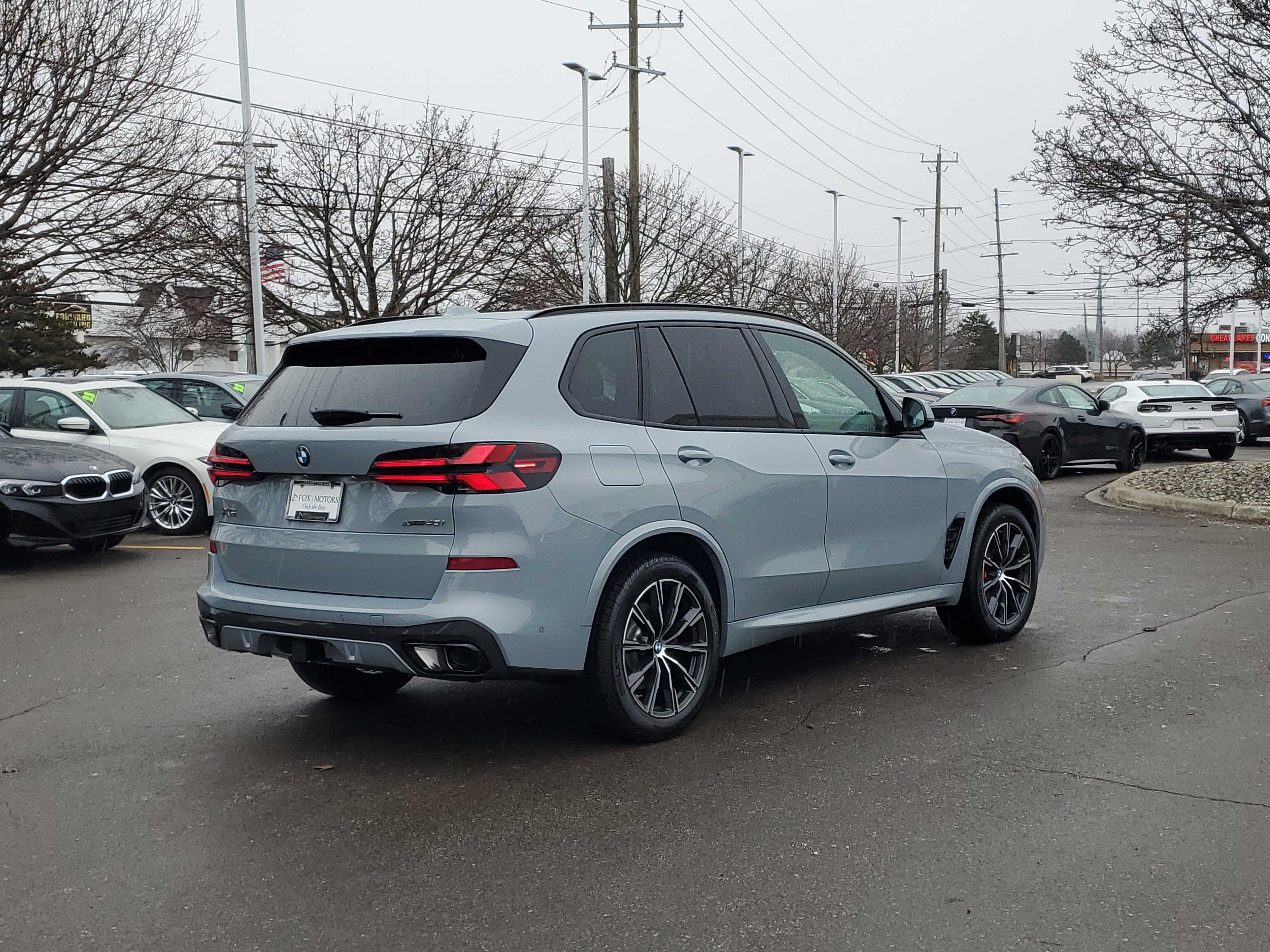 New 2026 BMW X5 xDrive40i w/ M Sport Package image 3