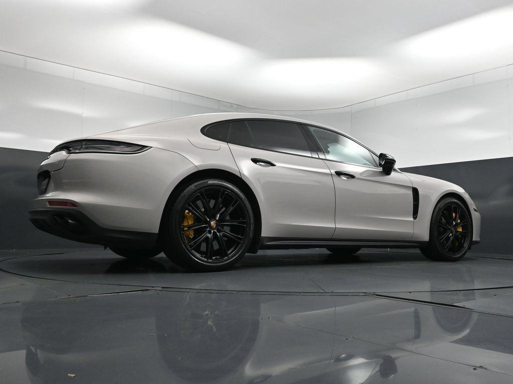 Certified 2022 Porsche Panamera Turbo S w/ Assistance Package AWD/4WD image 30
