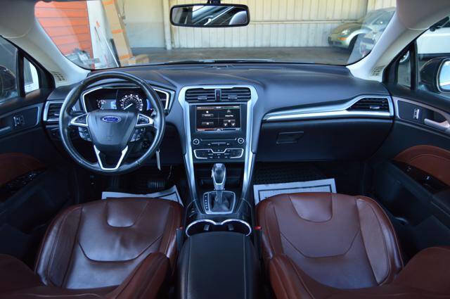 Used 2016 Ford Fusion SE w/ Equipment Group 202A image 46