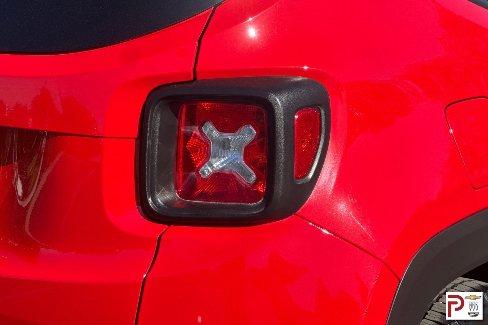 Used 2019 Jeep Renegade Altitude w/ Quick Order Package 2XM FWD image 32
