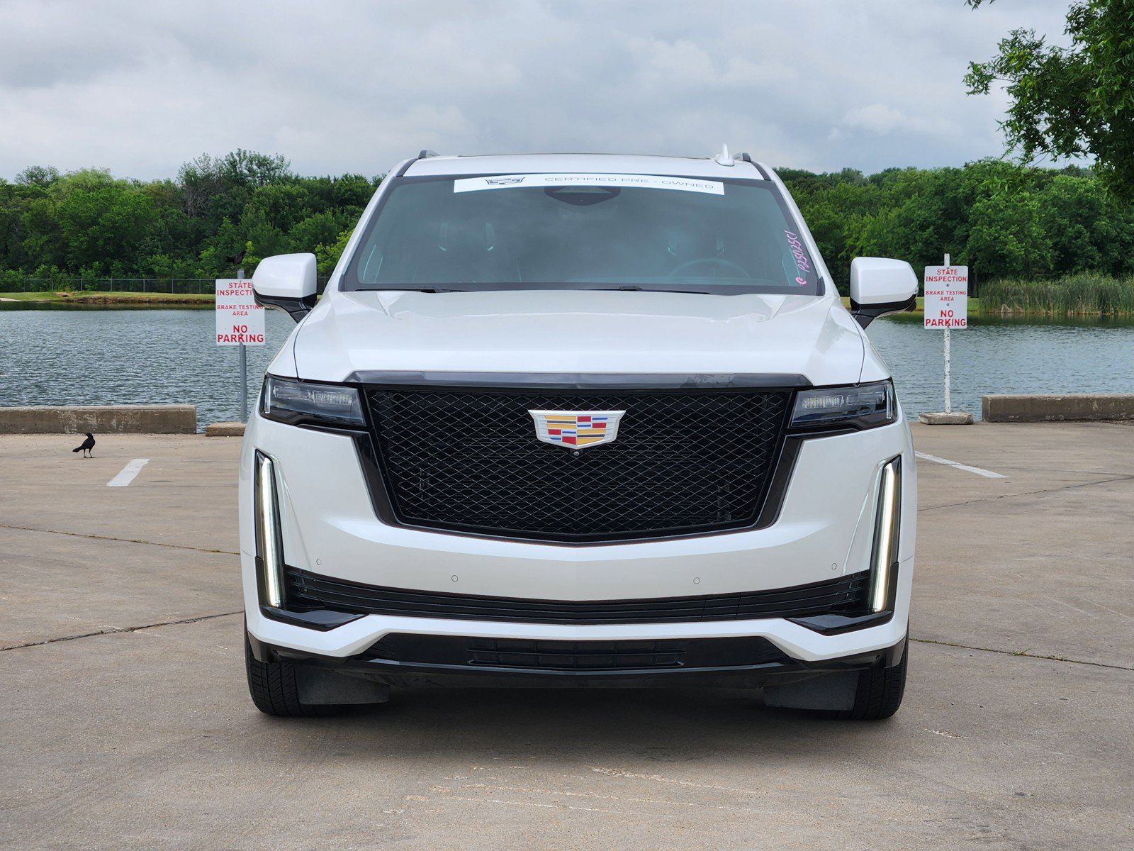 Certified 2023 Cadillac Escalade Sport Platinum w/ LPO, Floor Liner Package AWD/4WD image 32
