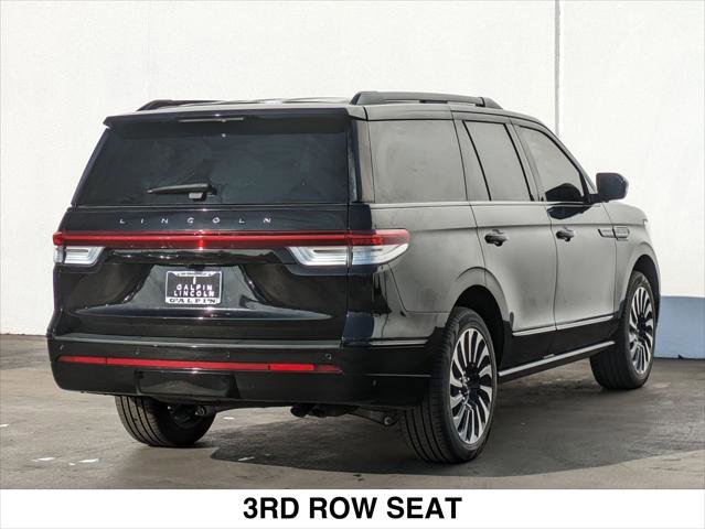 Used 2024 Lincoln Navigator Reserve image 5