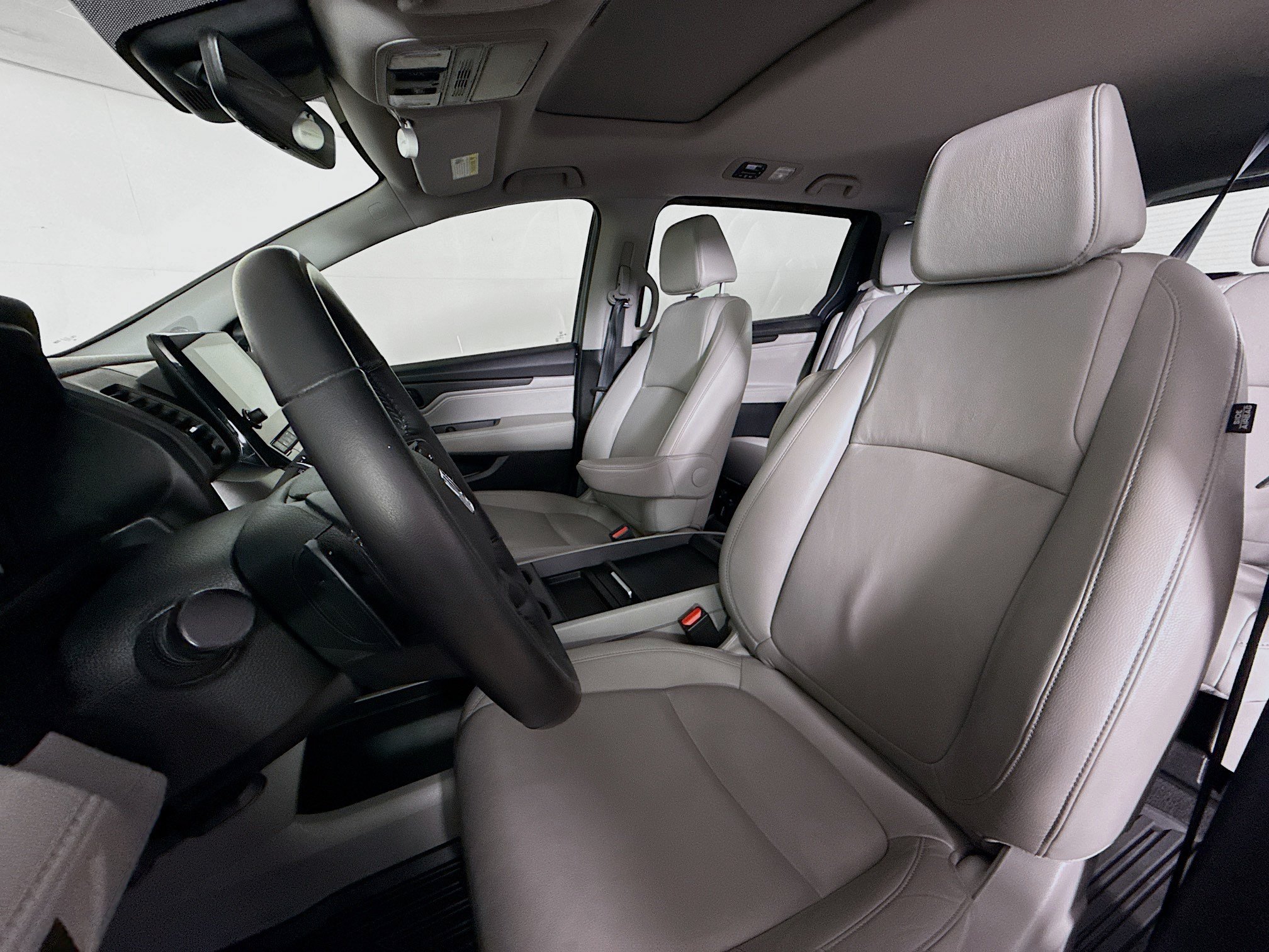 Used 2020 Honda Odyssey EX-L image 25