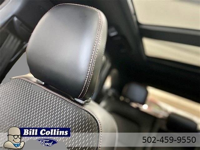 New 2025 Ford Escape ST-Line w/ Tech Pack #1 image 21