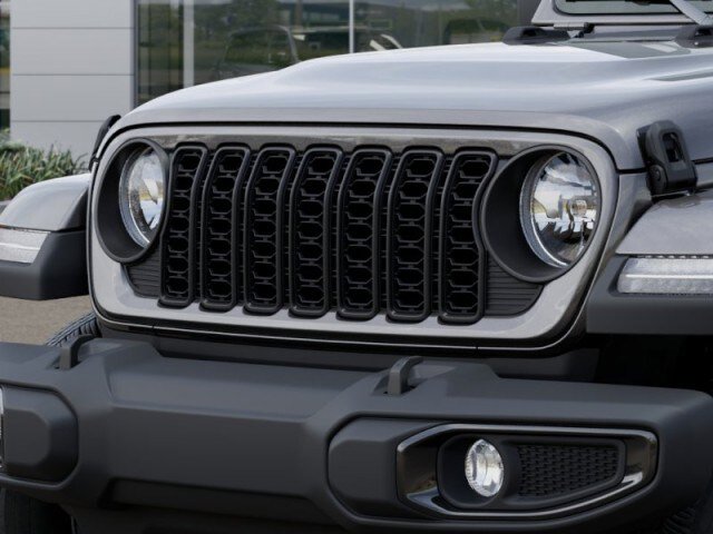 New 2025 Jeep Gladiator Sport image 16