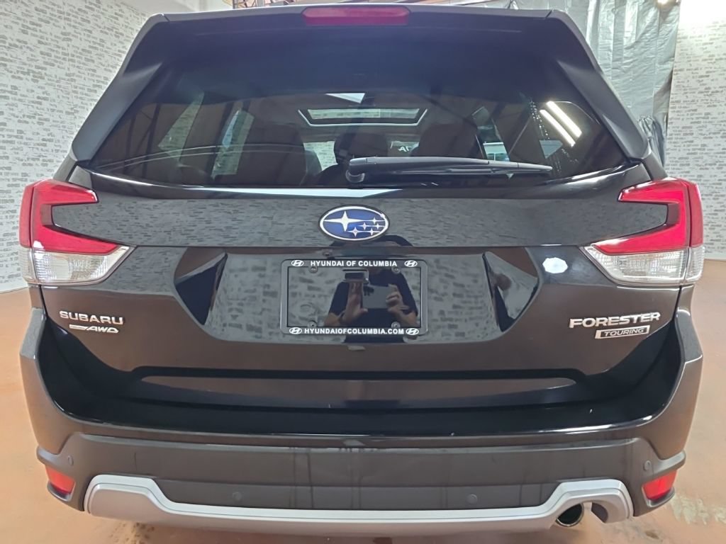 Used 2021 Subaru Forester Touring AWD/4WD image 5