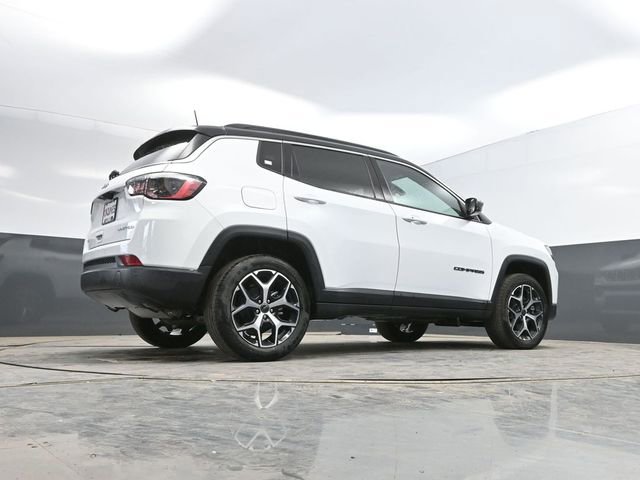 Used 2026 Jeep Compass Limited AWD/4WD image 52