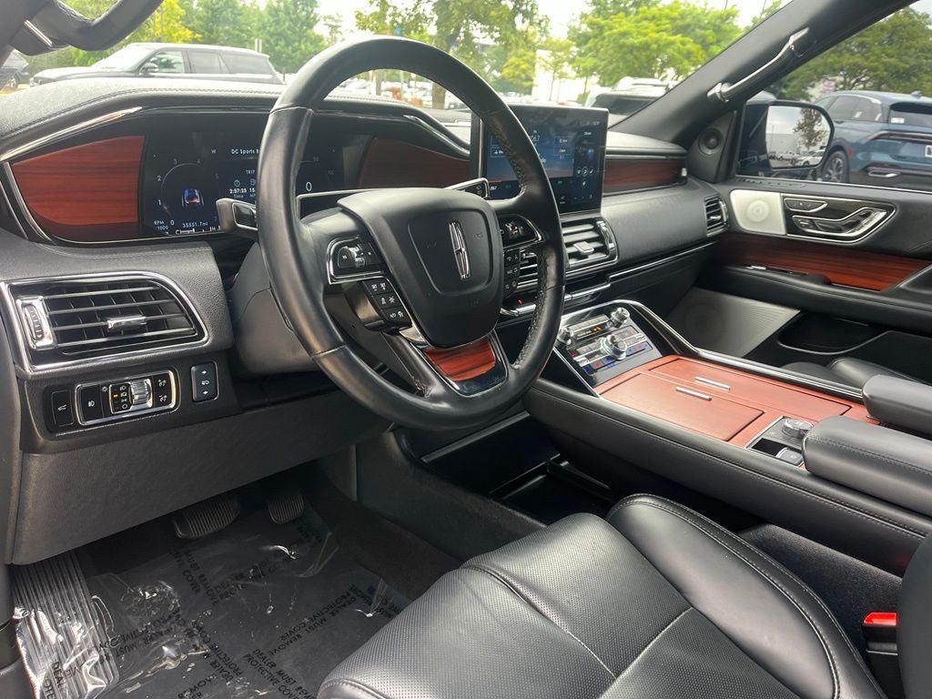 Certified 2024 Lincoln Navigator L Reserve AWD/4WD image 27