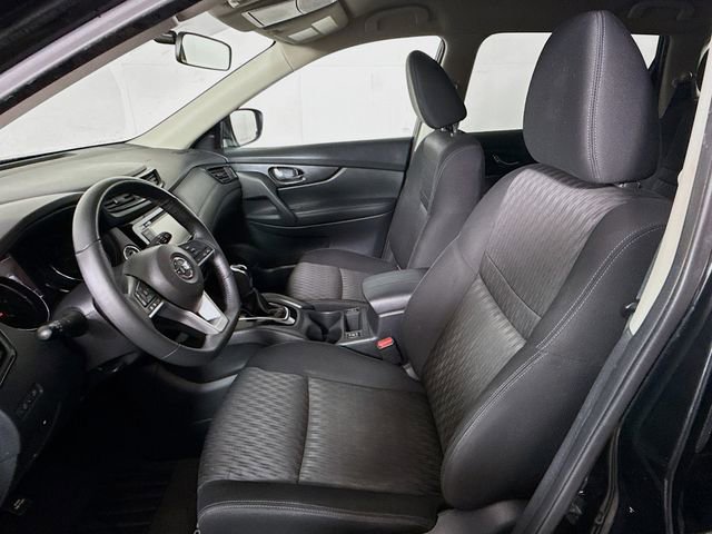 Certified 2018 Nissan Rogue SV image 22