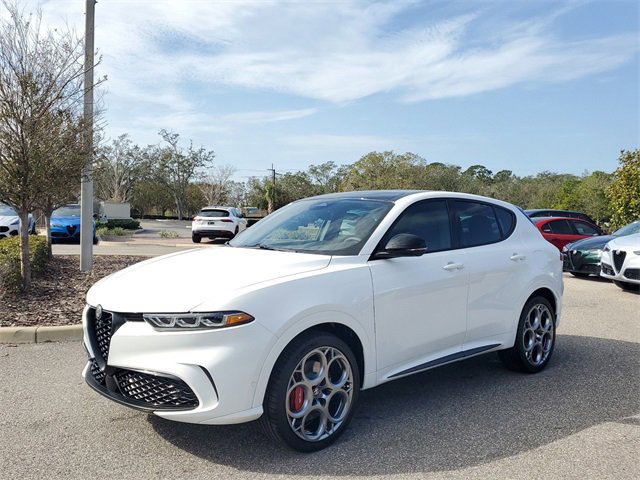 New 2025 Alfa Romeo Tonale Tributo Italiano image 2